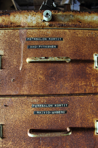 Pic: alphabetically labeled drawers